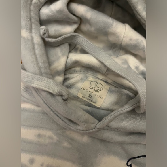 XL tie-dye Ivory Ella Sweatshirt - Picture 9 of 12